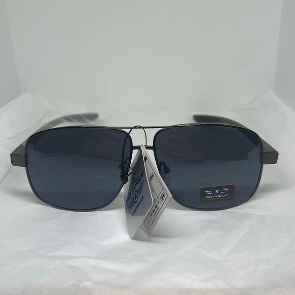Air Force Patriotic Aviator Sunglasses – Model AV5194-USA – UV Protection, Stars - Picture 3 of 3